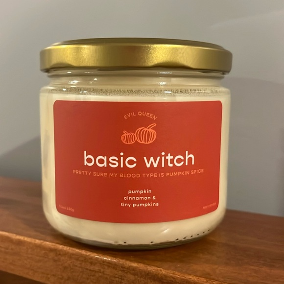 Evil Queen Candle - Picture 1 of 1